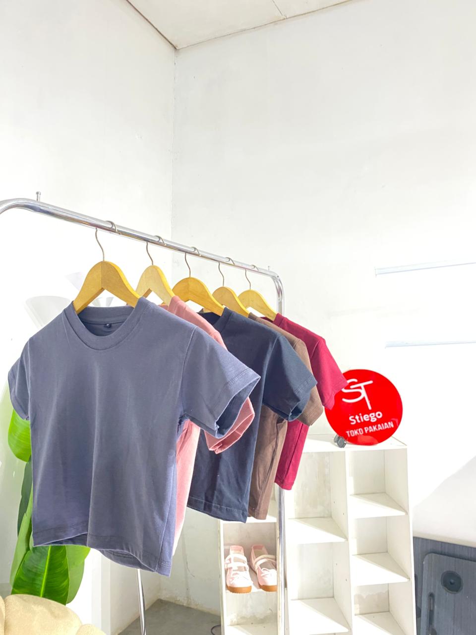 Atasan wanita kaos basic crop top slim