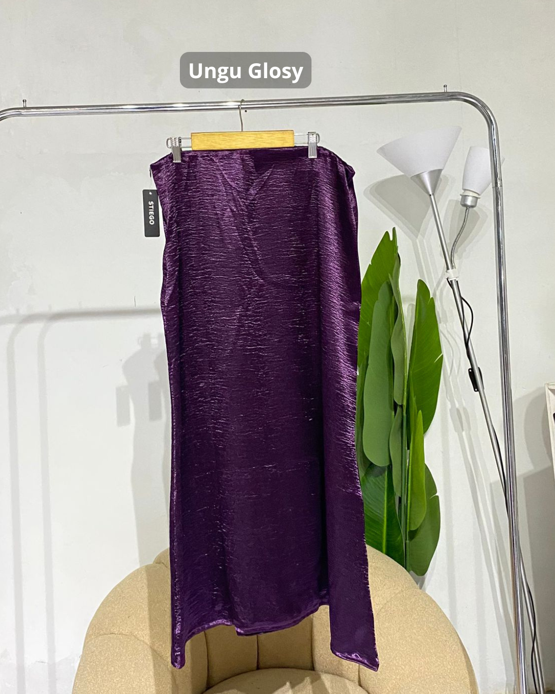 Rok wanita satin polos