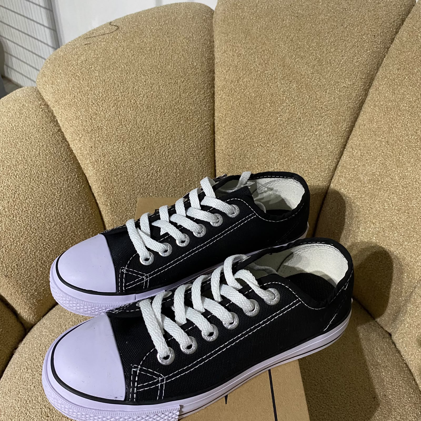 Sepatu warrior mb basket master basket pendek