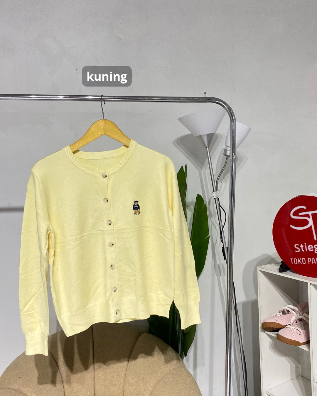 Atasan knit wanuta cardigan beruang