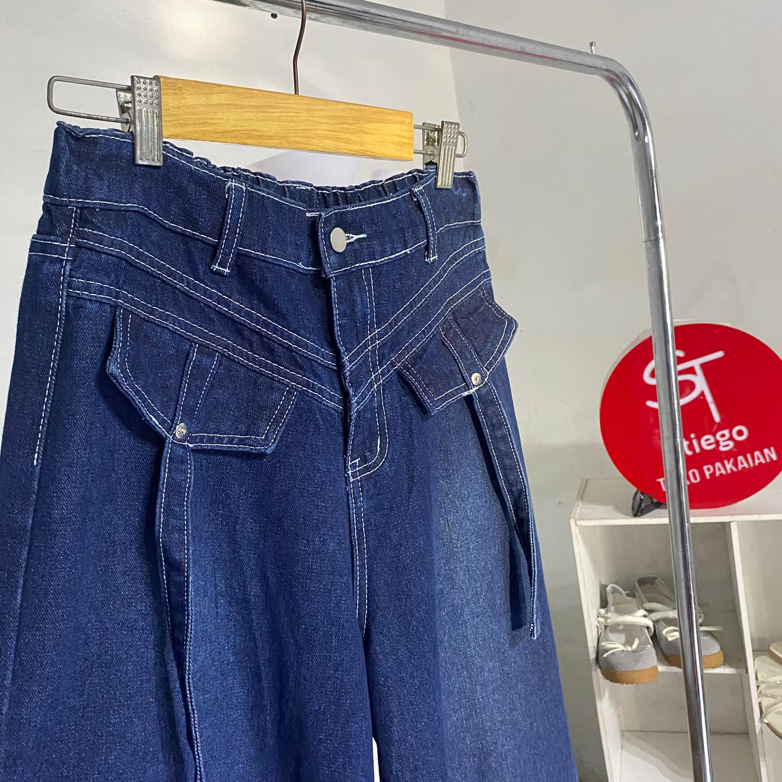 Celana wanita jeans kulot emina  biru