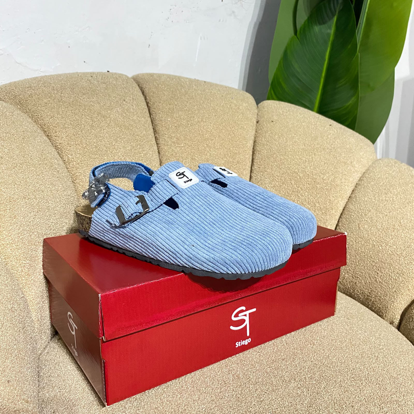 Stiego sepatu sandal clogs unisex pria & wanita