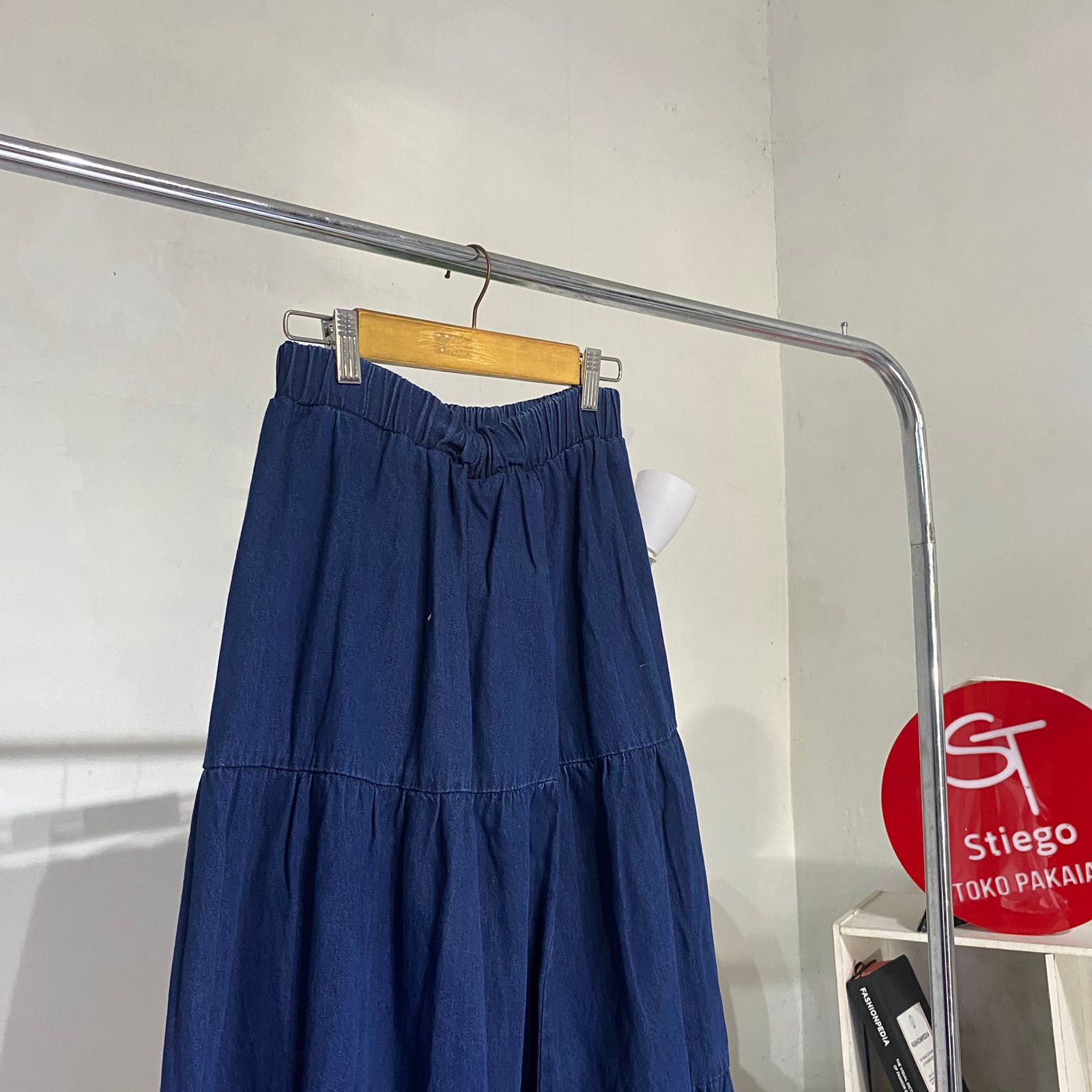 Rok jeans susun wanita denim