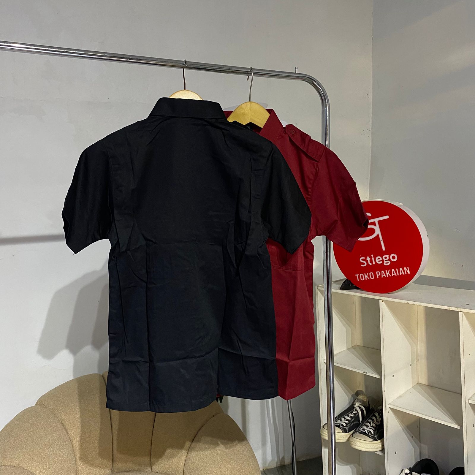 Kemeja  polos pdl pria lengan pendek  uniform