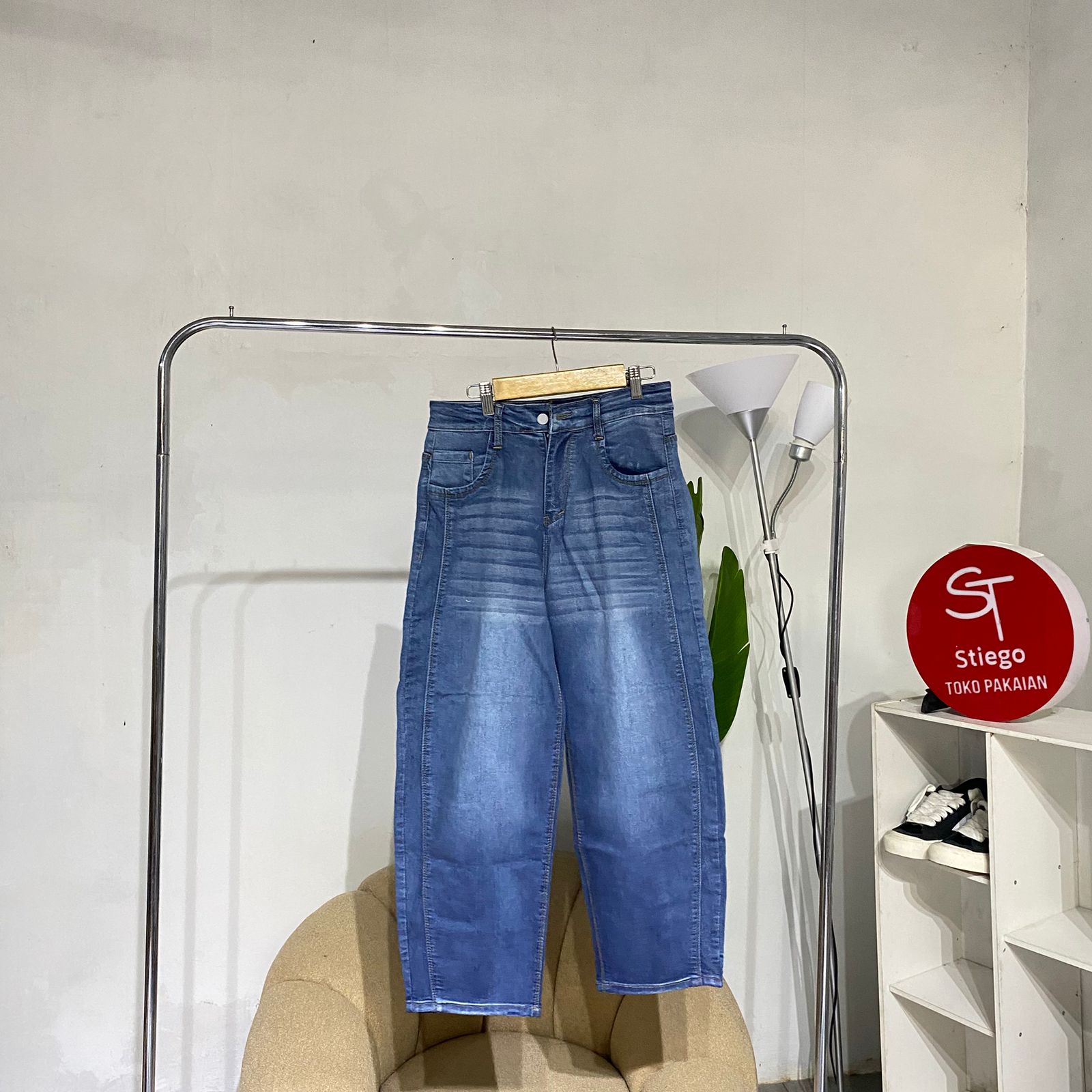 celana jeans barrel wanita 02