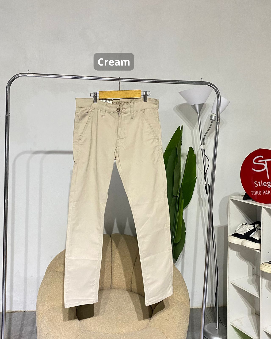 Celana Chinos pria veatical line