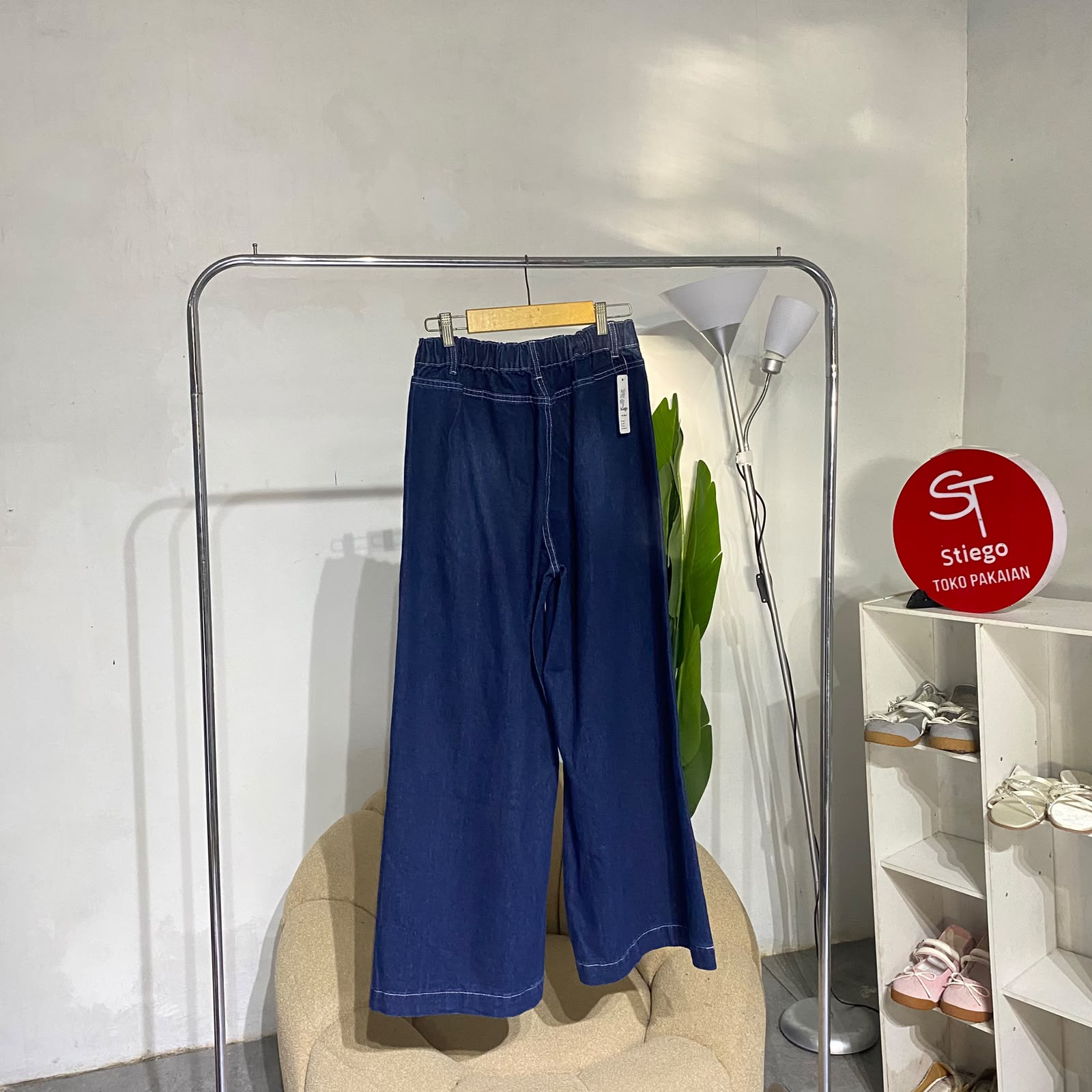 Celana wanita jeans kulot emina  biru