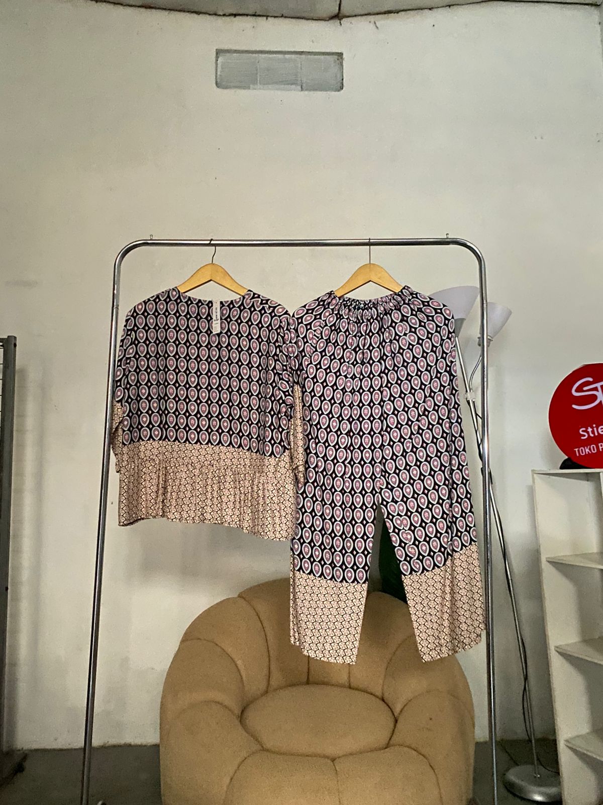 Oneset wanita setelan rafela 02