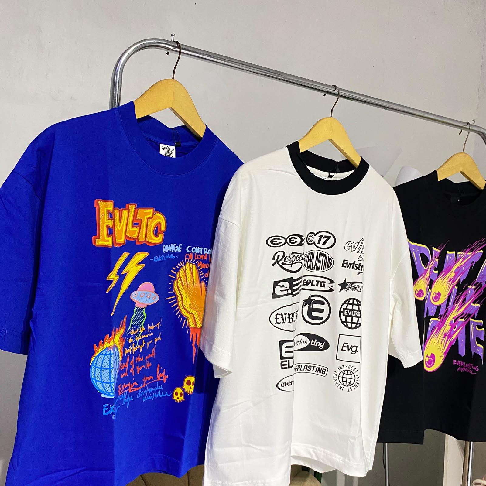 Kaos boxy pria everlasting