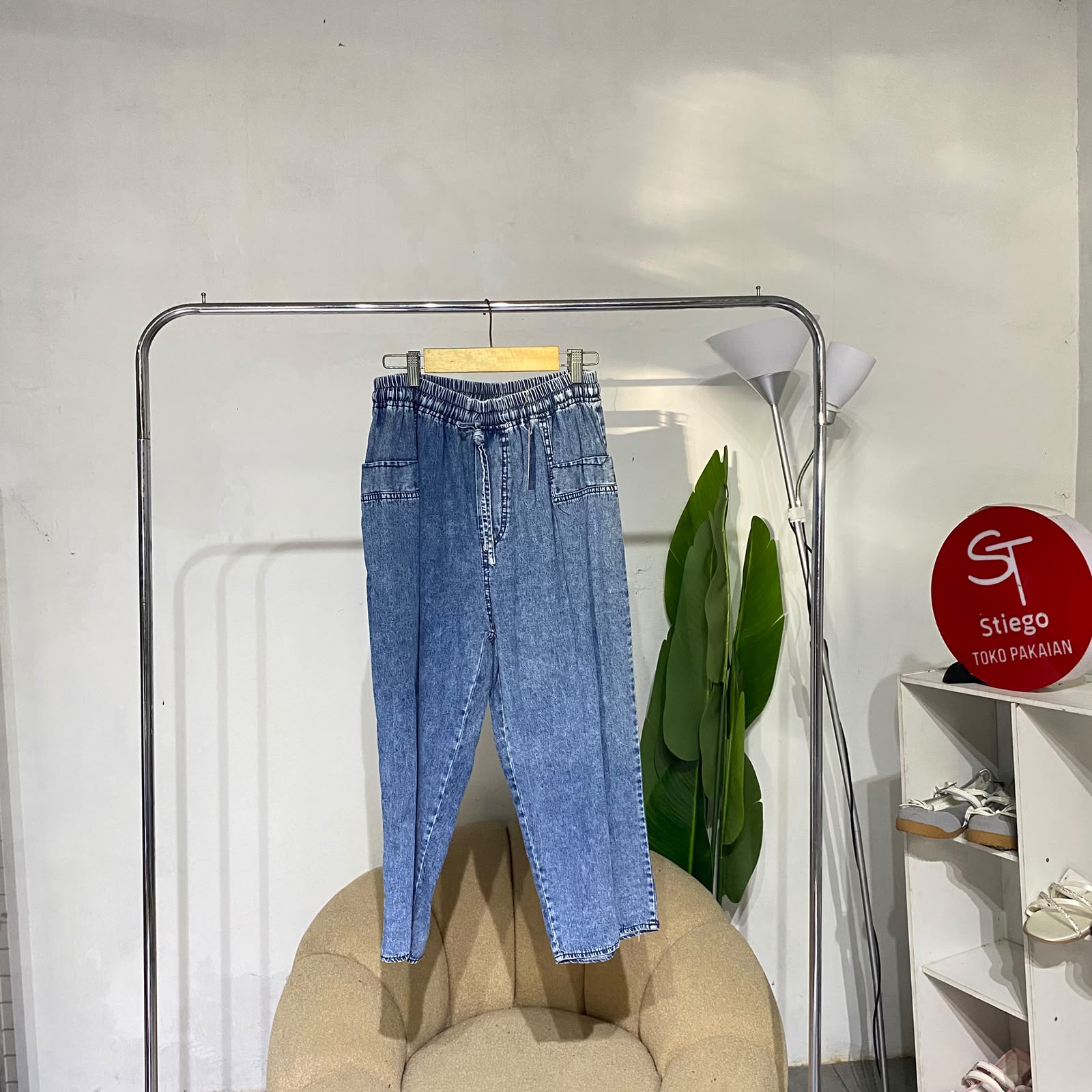 Celana wanita baggy skiny