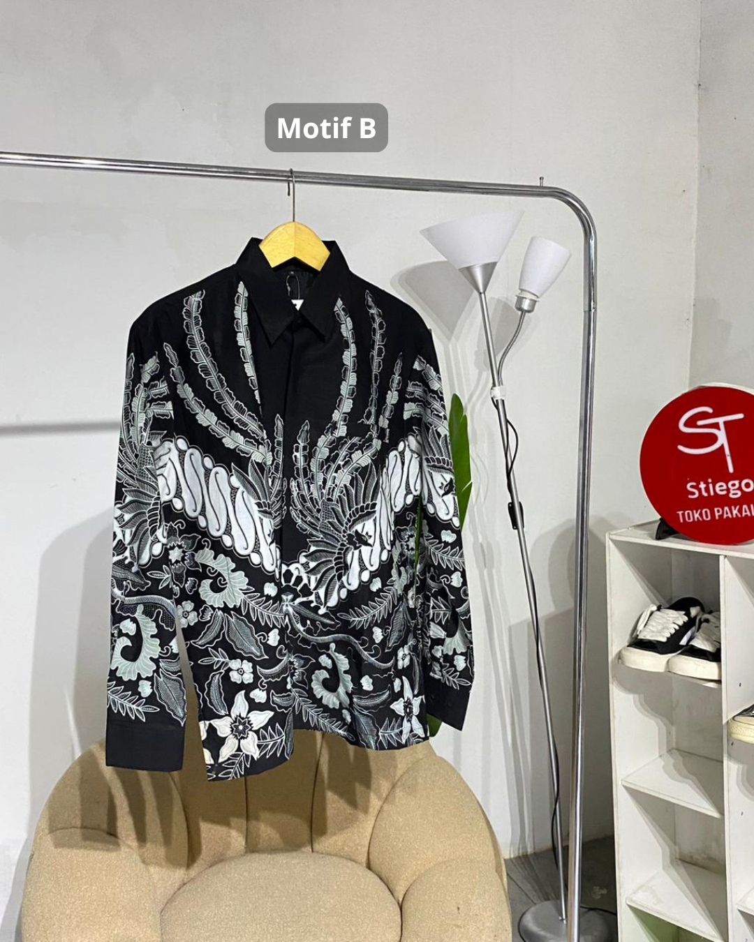 Kemeja batik lengan panjang pria  Non brand