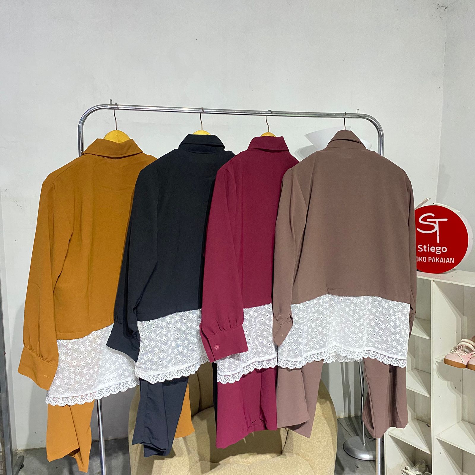 onset wanita lace  atasan & celana