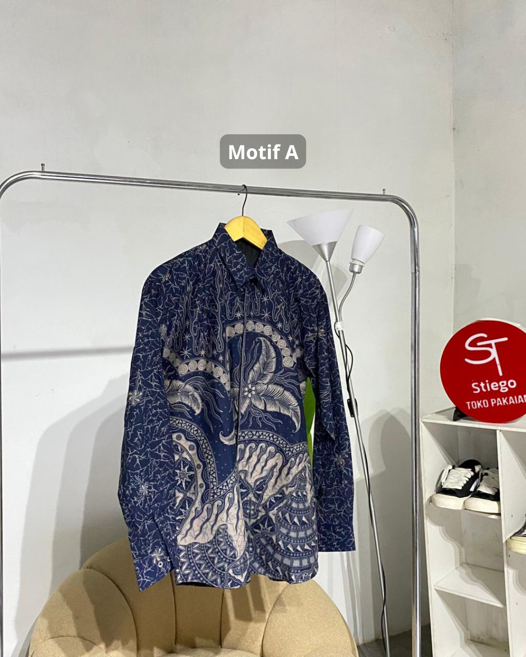 Kemeja batik lengan panjang pria  Non brand