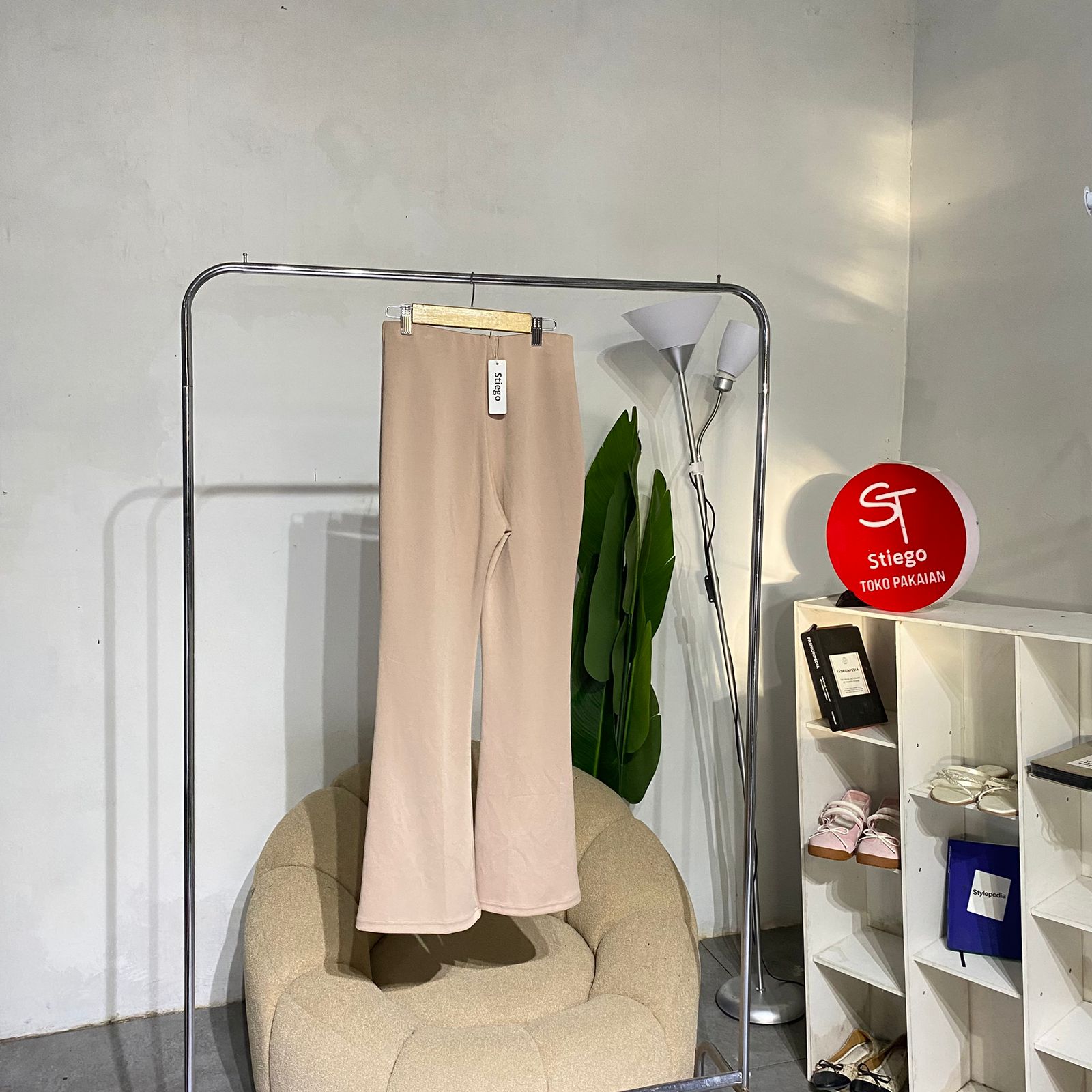 Celana wanita flare pants cutbray