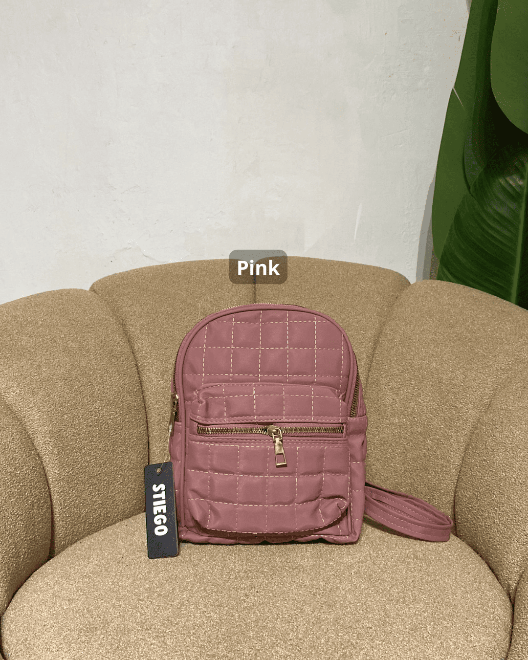 Tas ransel wanita motif Laria