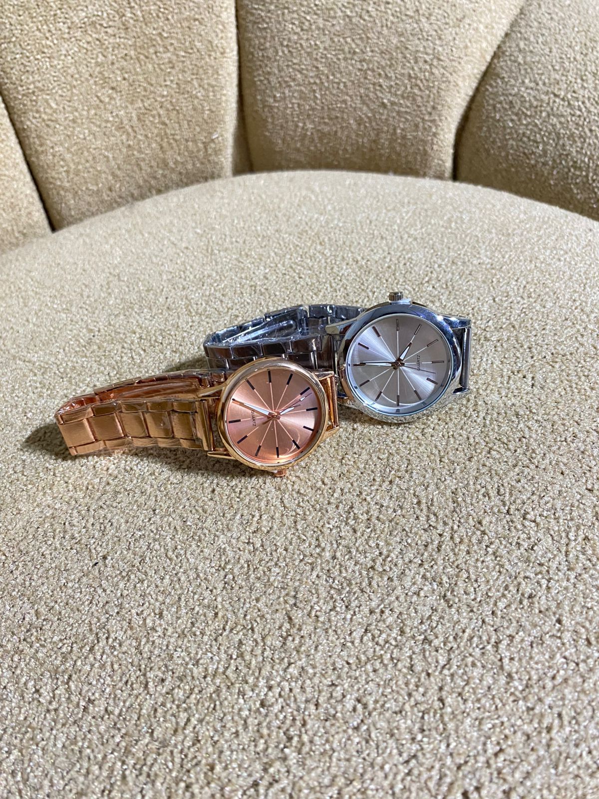 jam tangan wanita Quarts