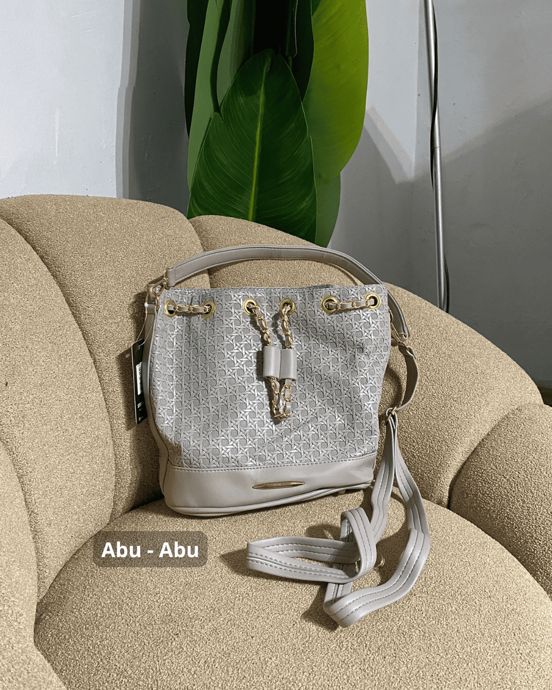 Tas wanita slempang diamond