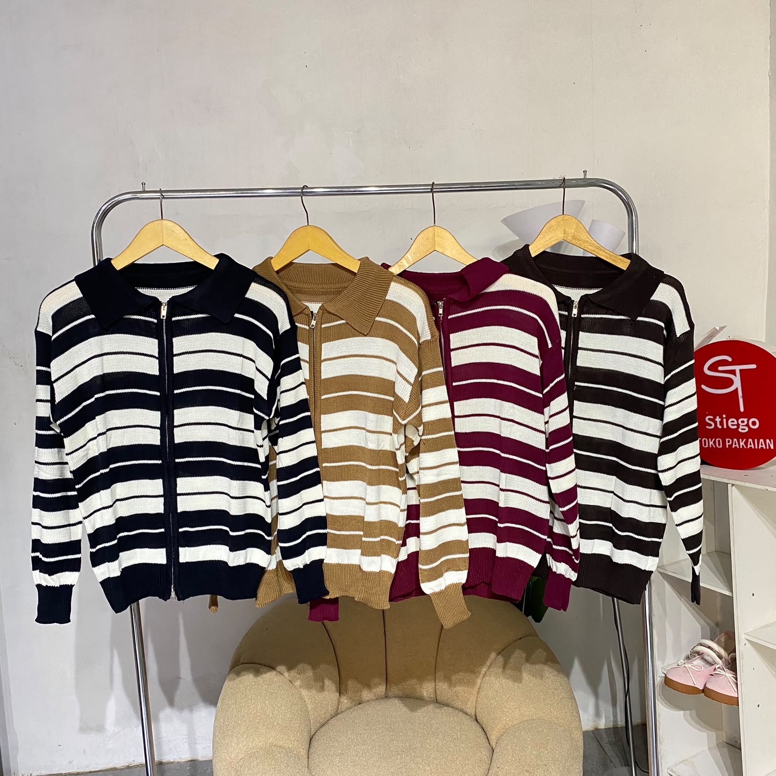 jaket wanita sweater knit zipper stipe