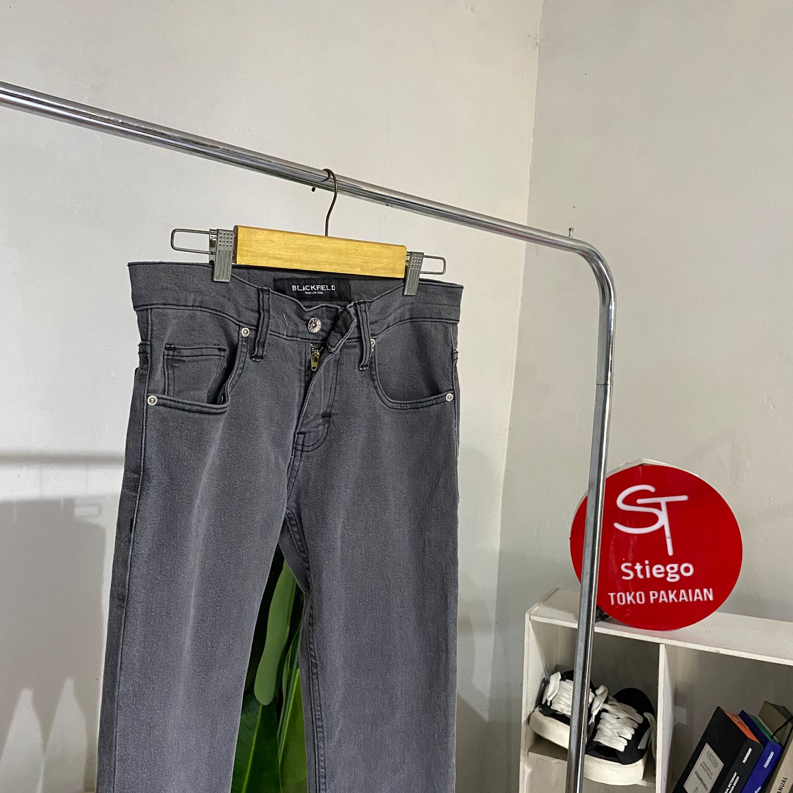 Celana Panjang  Jeans Pria balackfiled