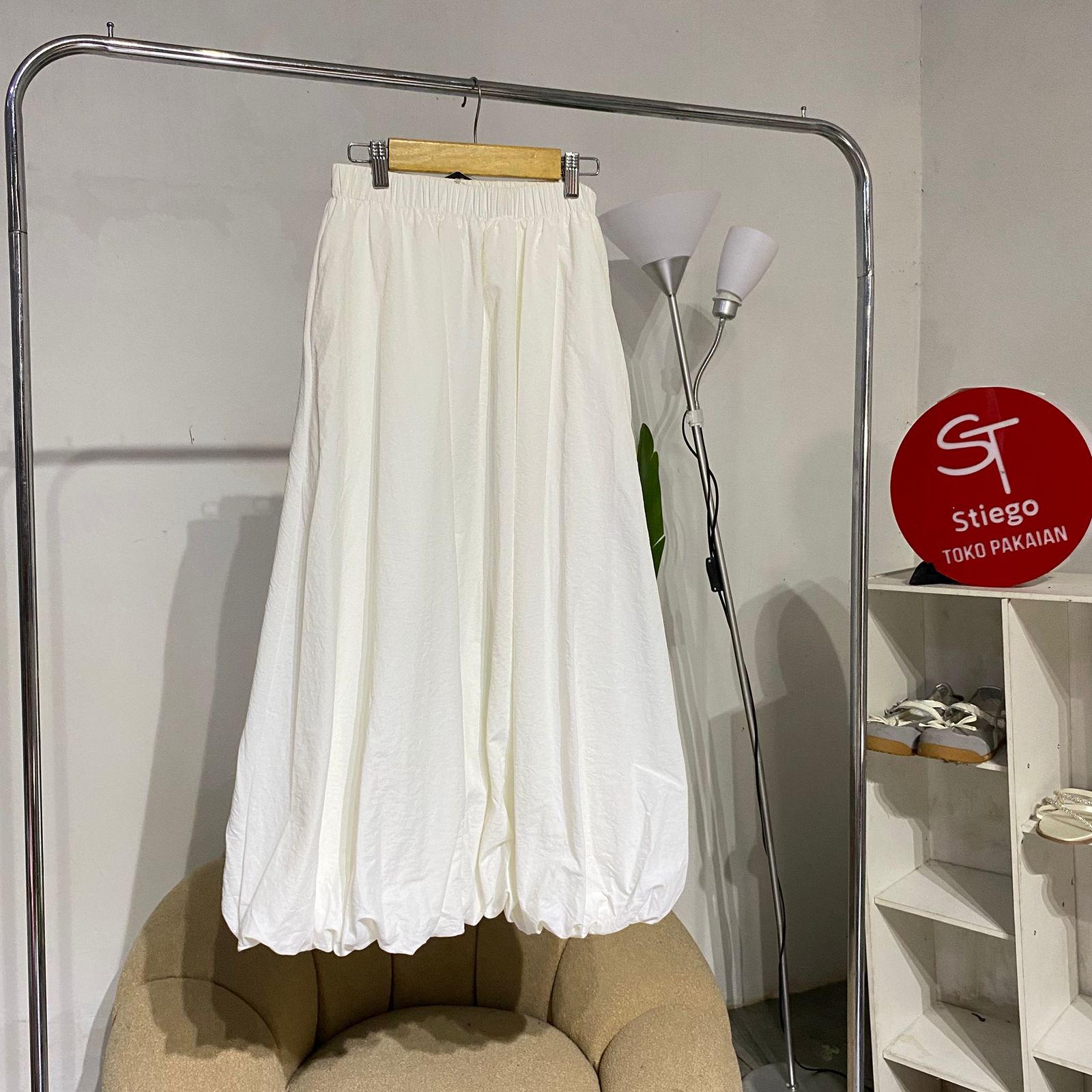 Rok wanita ballon  Polos