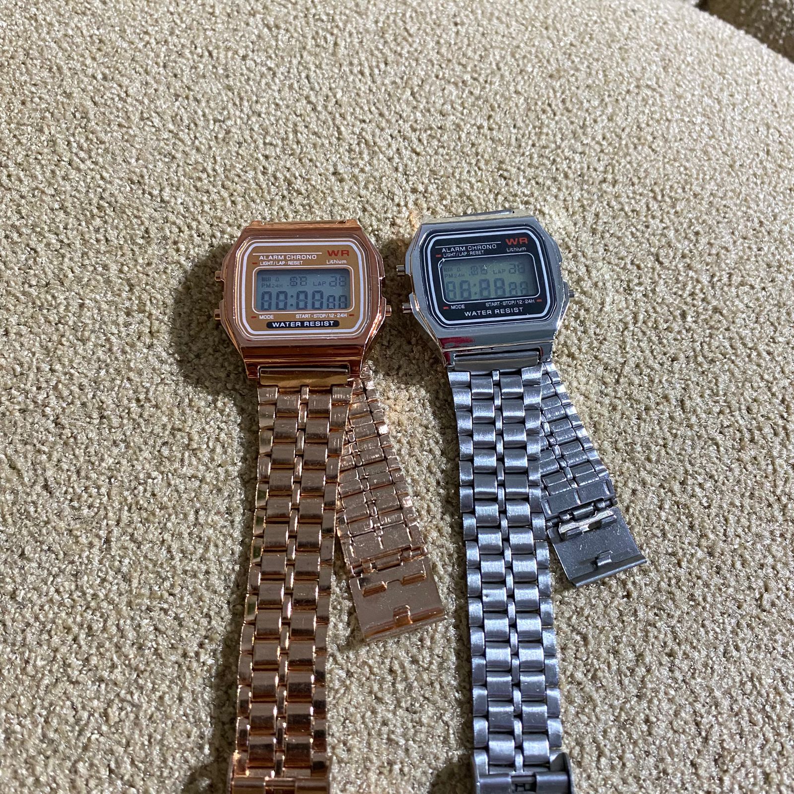 jam tangan wanita digital