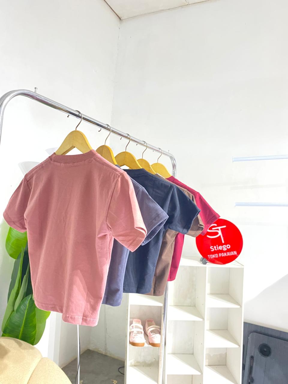 Atasan wanita kaos basic crop top slim