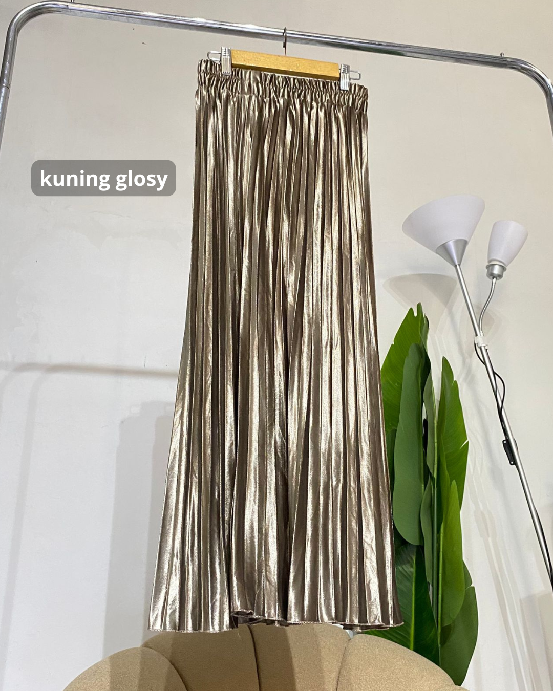 Rok wanita plisket bludru
