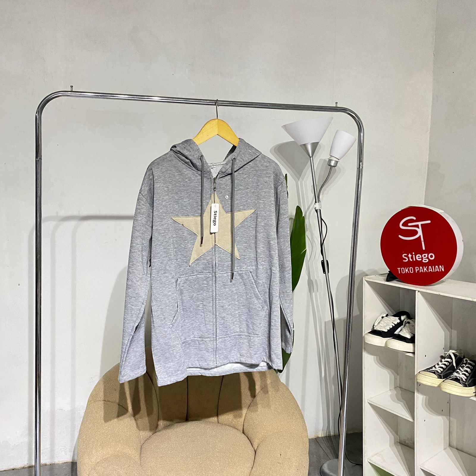 Sweater hoodie zipper star zip up