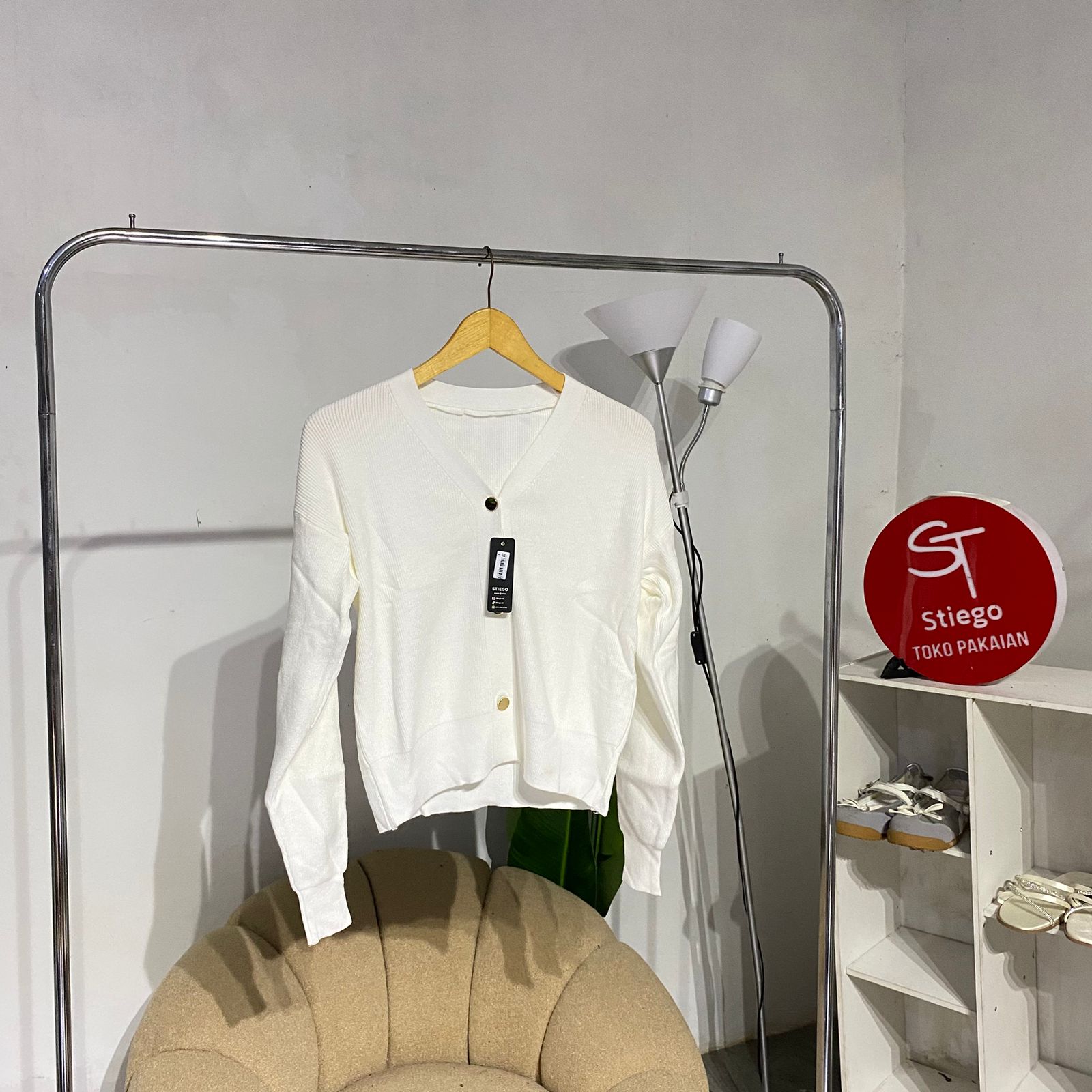 Atasan wanita knit cardigan putih polos  14782