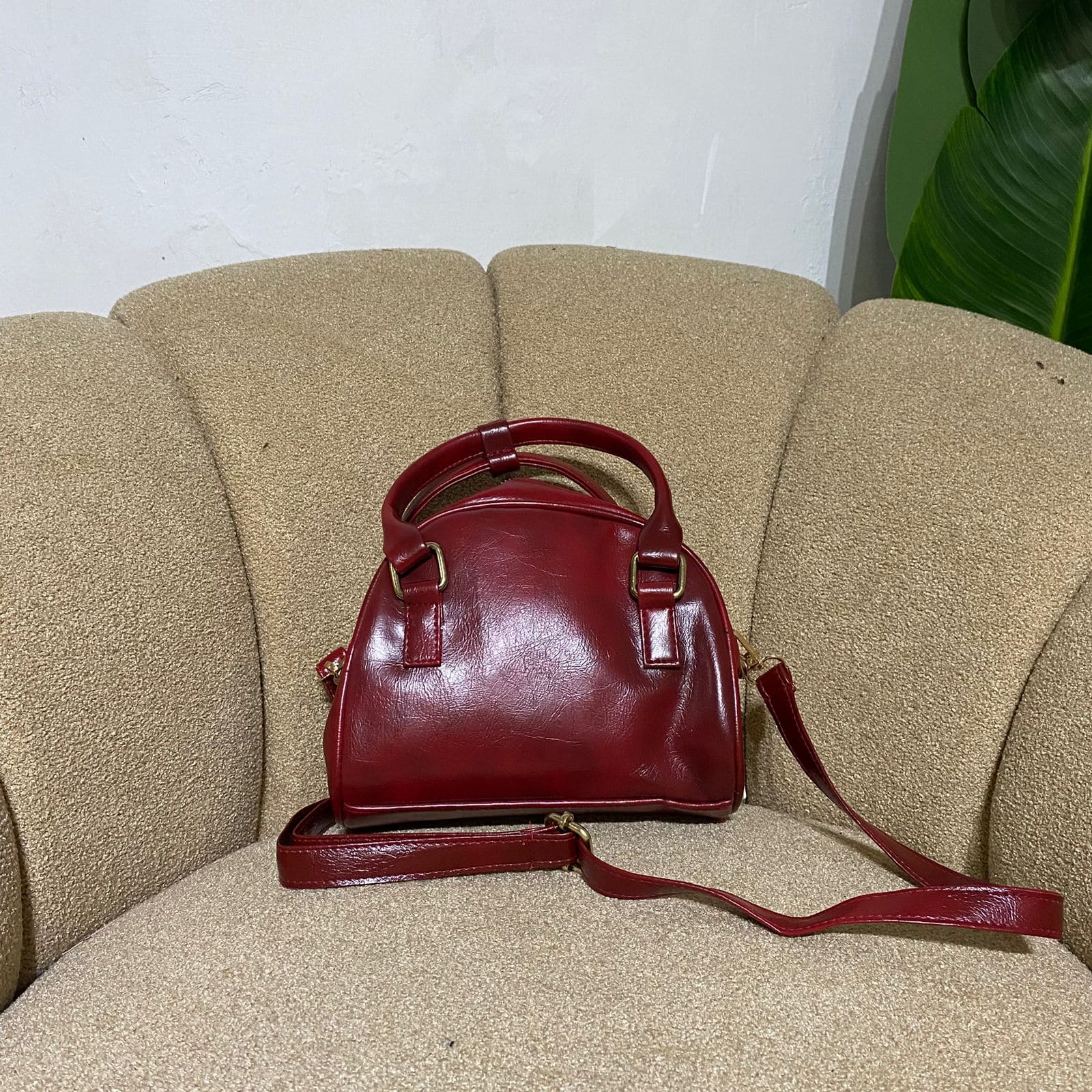 Tas slempang wanita motif Emires Glosy
