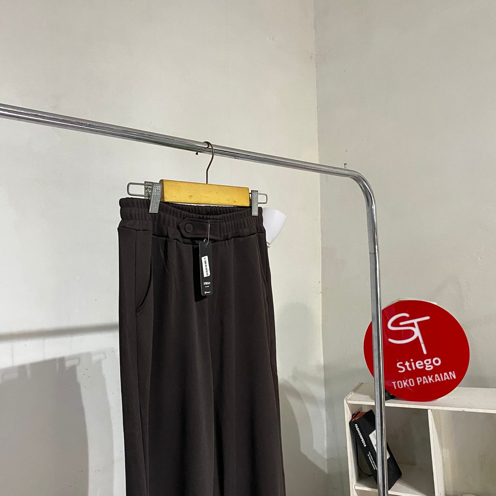 Celana wanita 148 loose