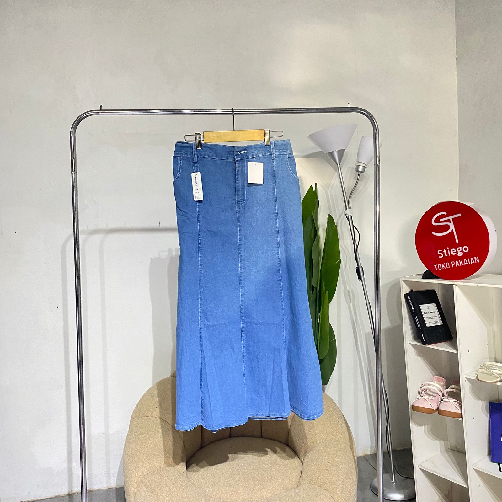 Rok jeans wanita malala duyung