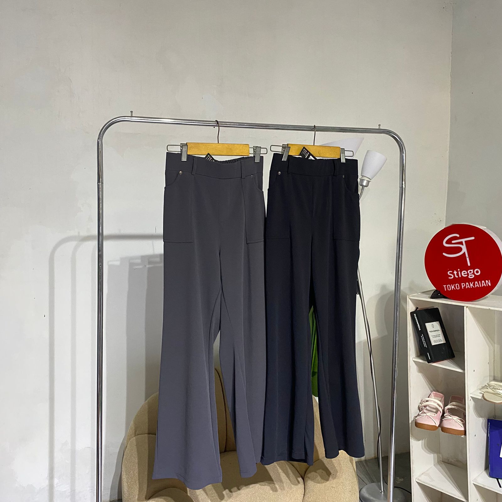 Celana wanita denim knit  pants