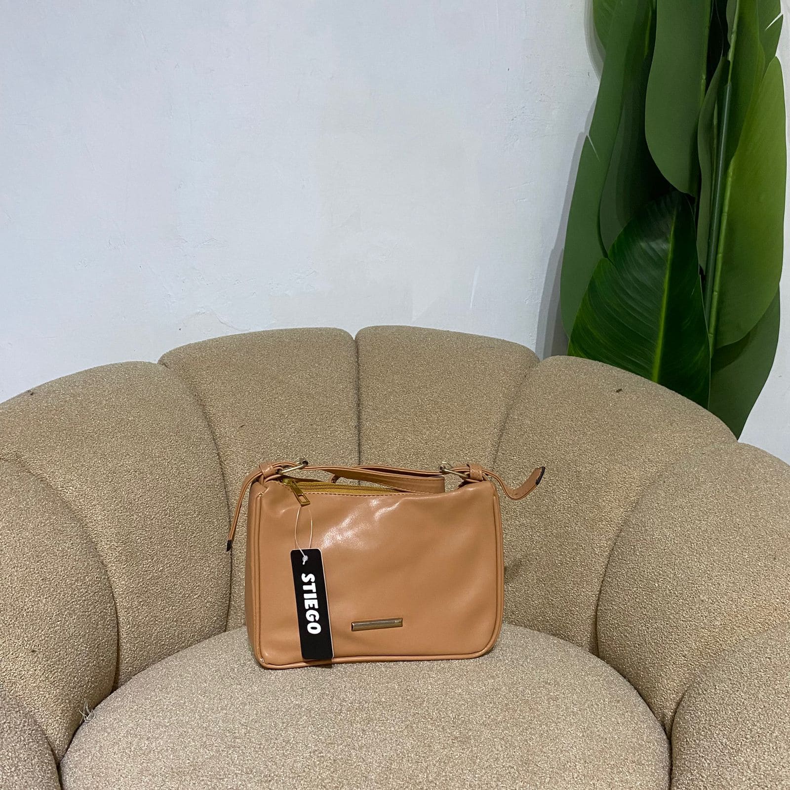 tas slempang wanita Lorenzo