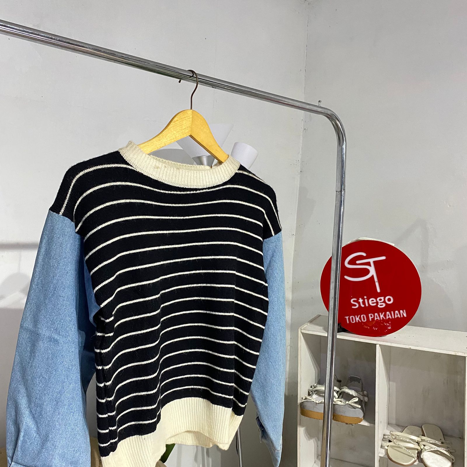 Sweater knit salur 1506