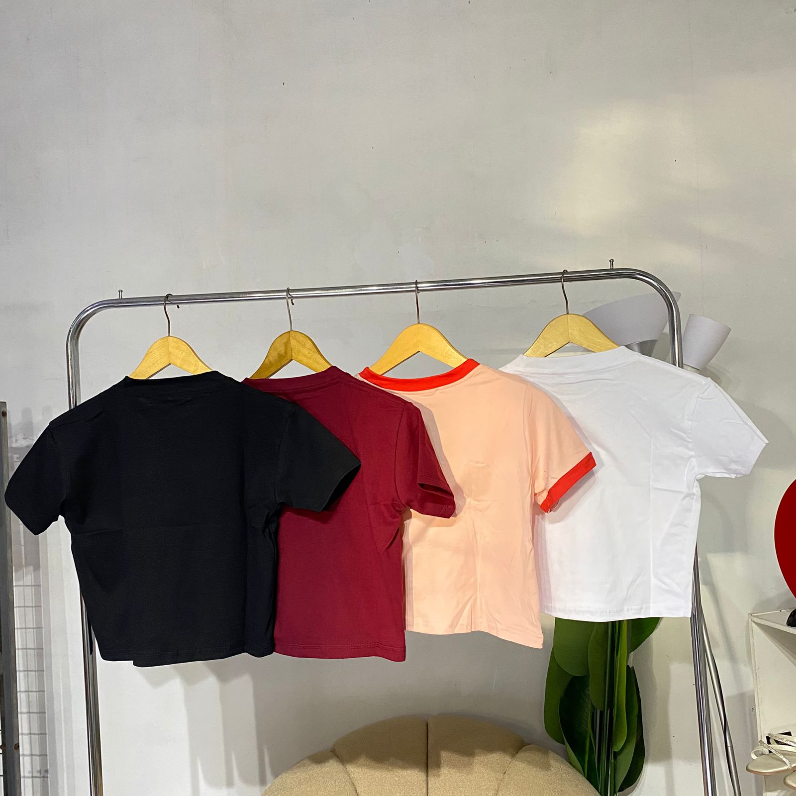 kaos polos slim wanita