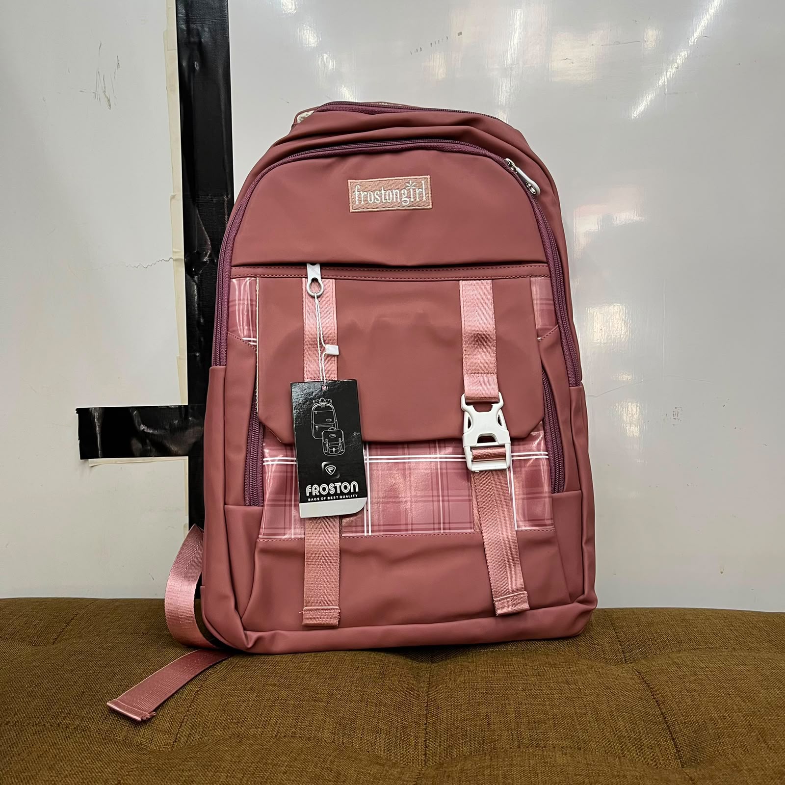 Tas froston girl