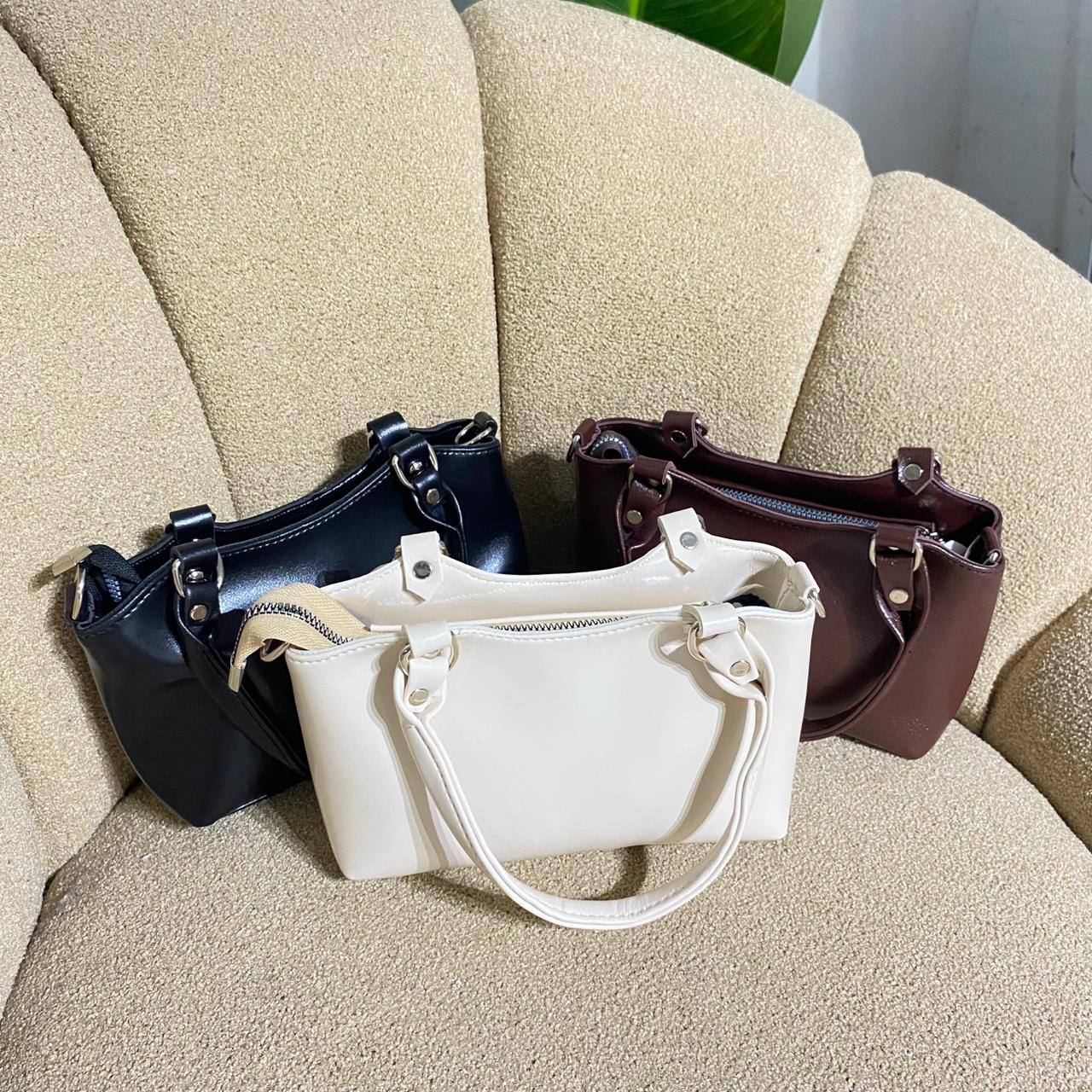 Tas wanita glosy