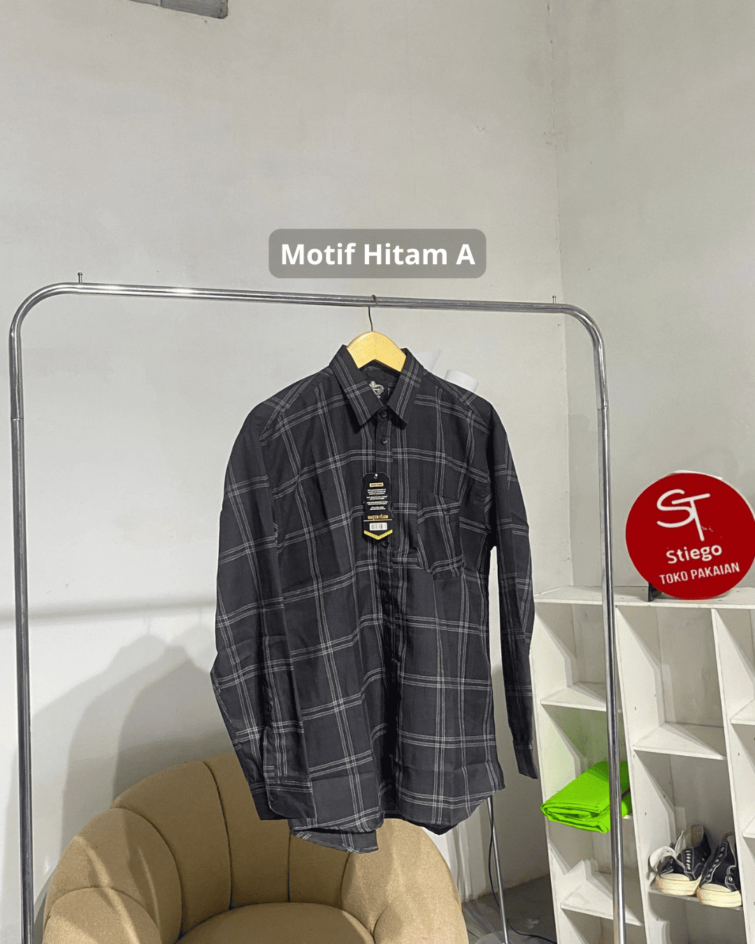 Kemeja flanel  pria lengan panjang