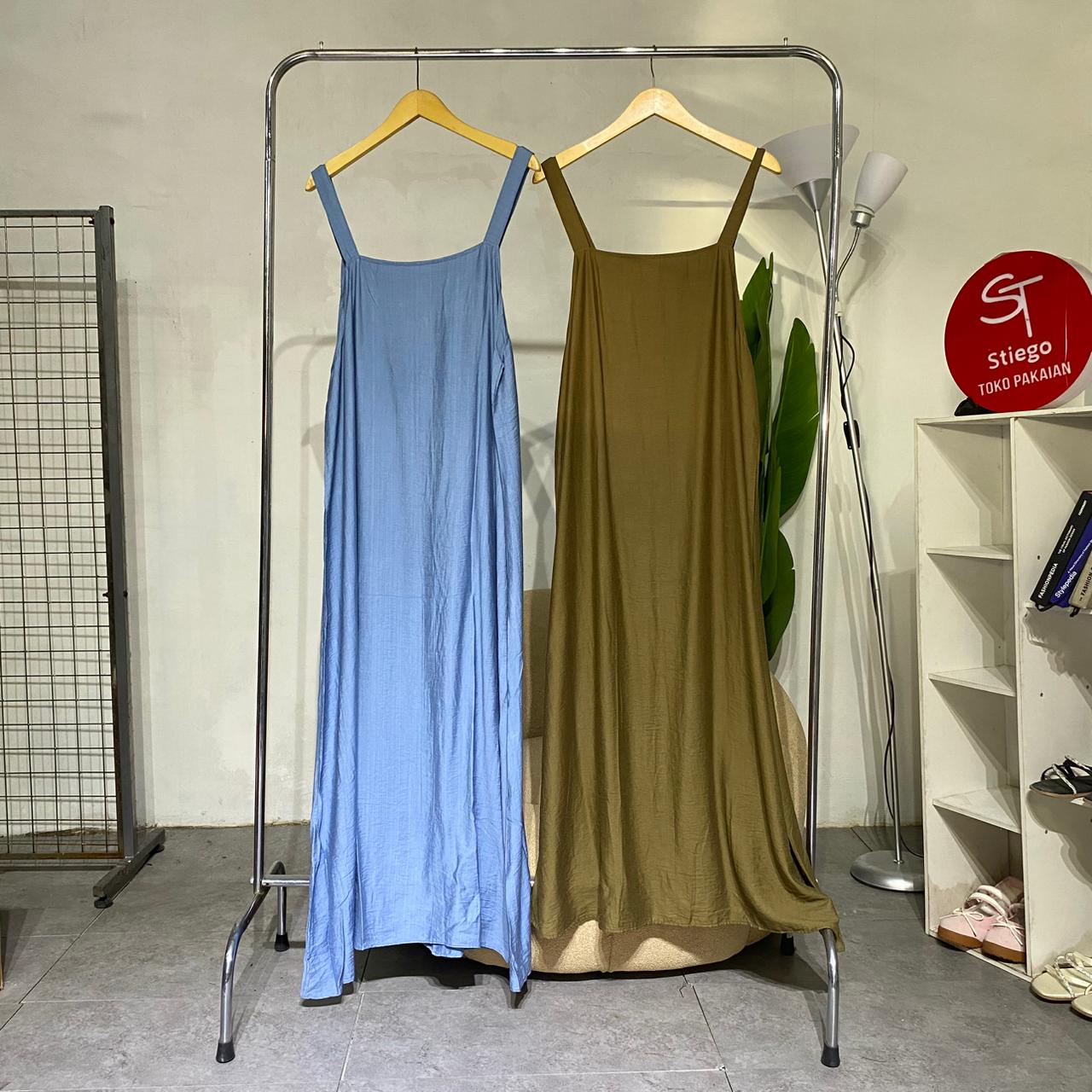 Dres wanita jumpsuit savia