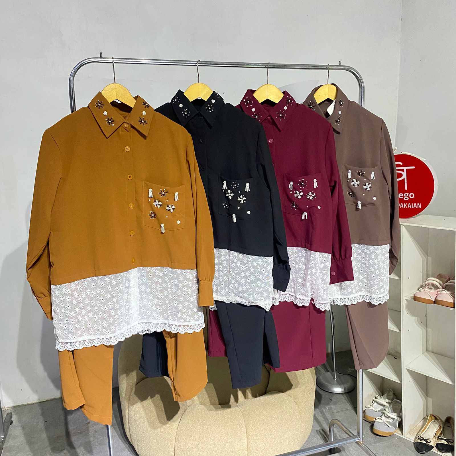 onset wanita lace  atasan & celana
