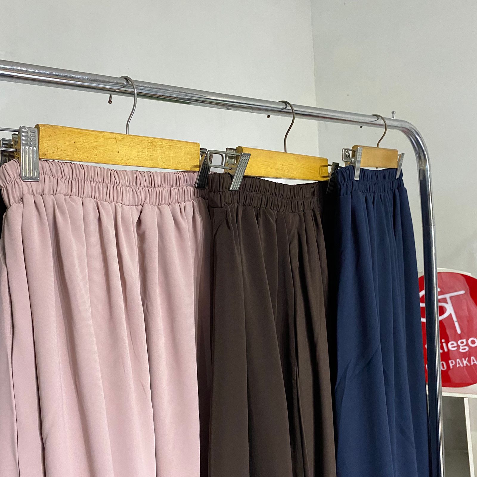 Rok wanita basic polos darul