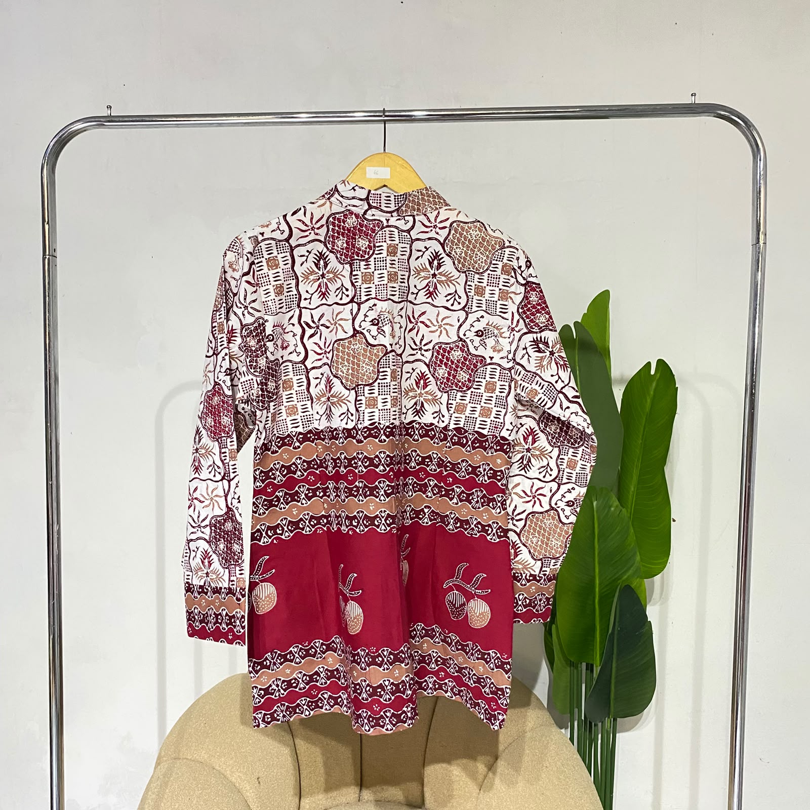Kemeja batik  wanita binair