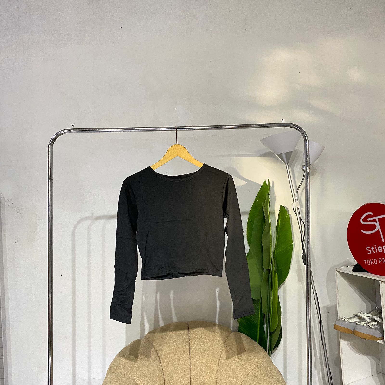 atasan kaos crop wanita rib