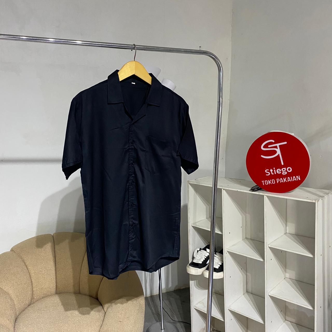 Kemeja pria hawai lengan pendek rayon