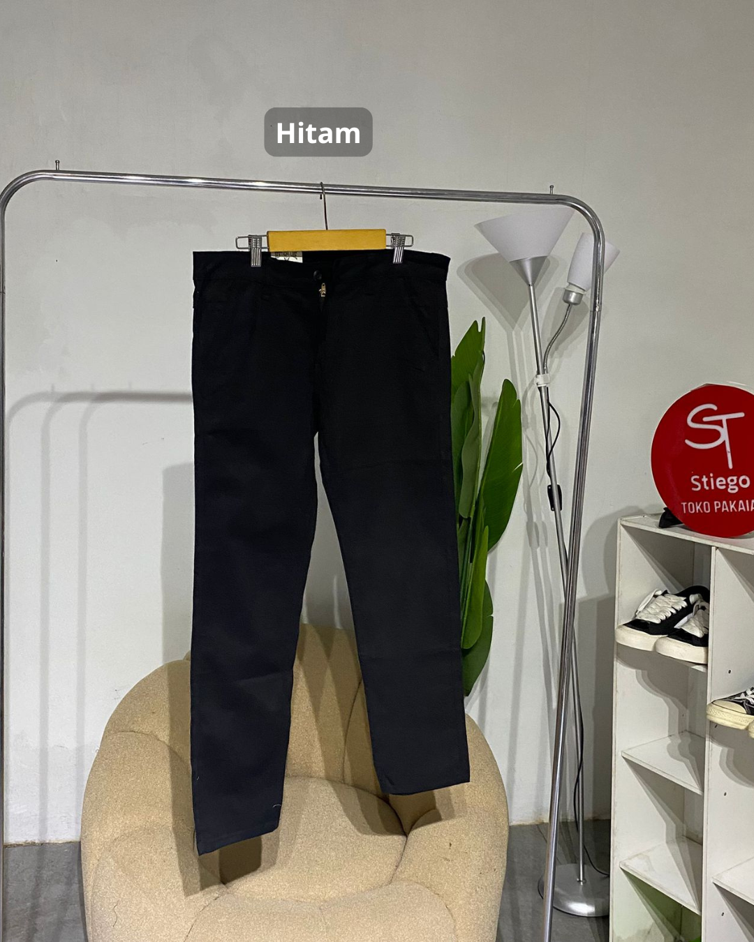 Celana Chinos pria veatical line