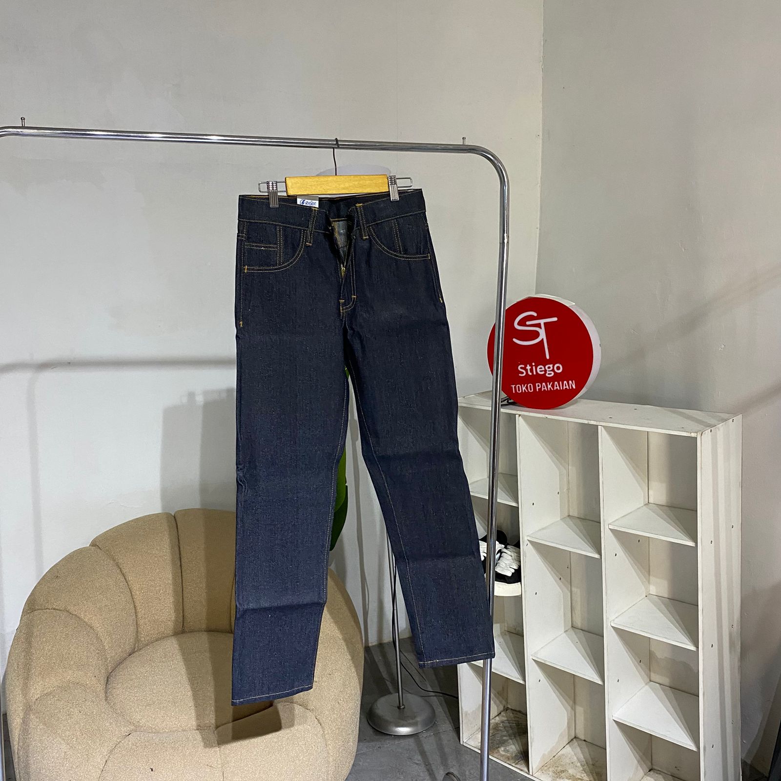 Celana pria denim raw denim selvedge 14oz  basic  Petir