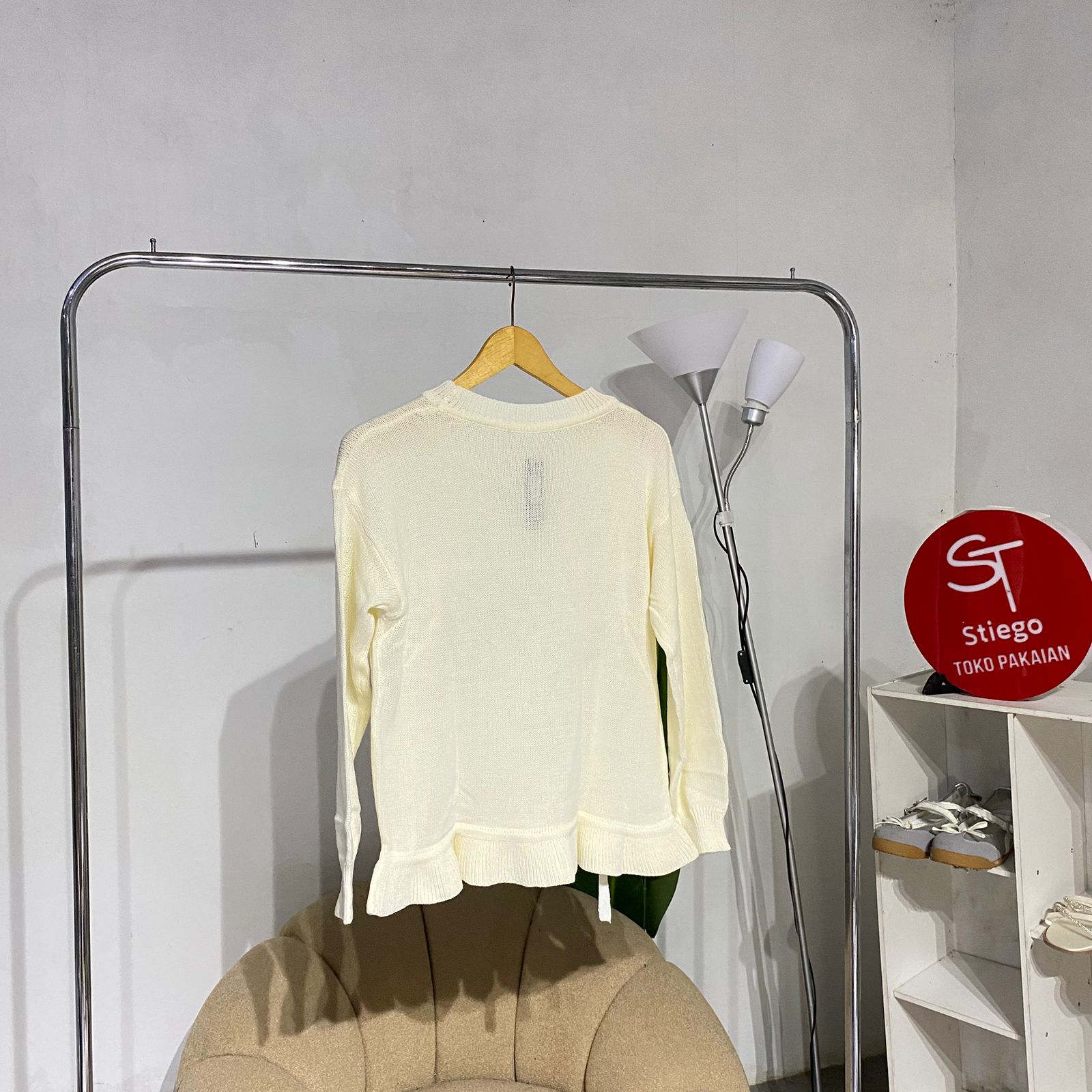 sweater knit Rajut  tali samping wanita