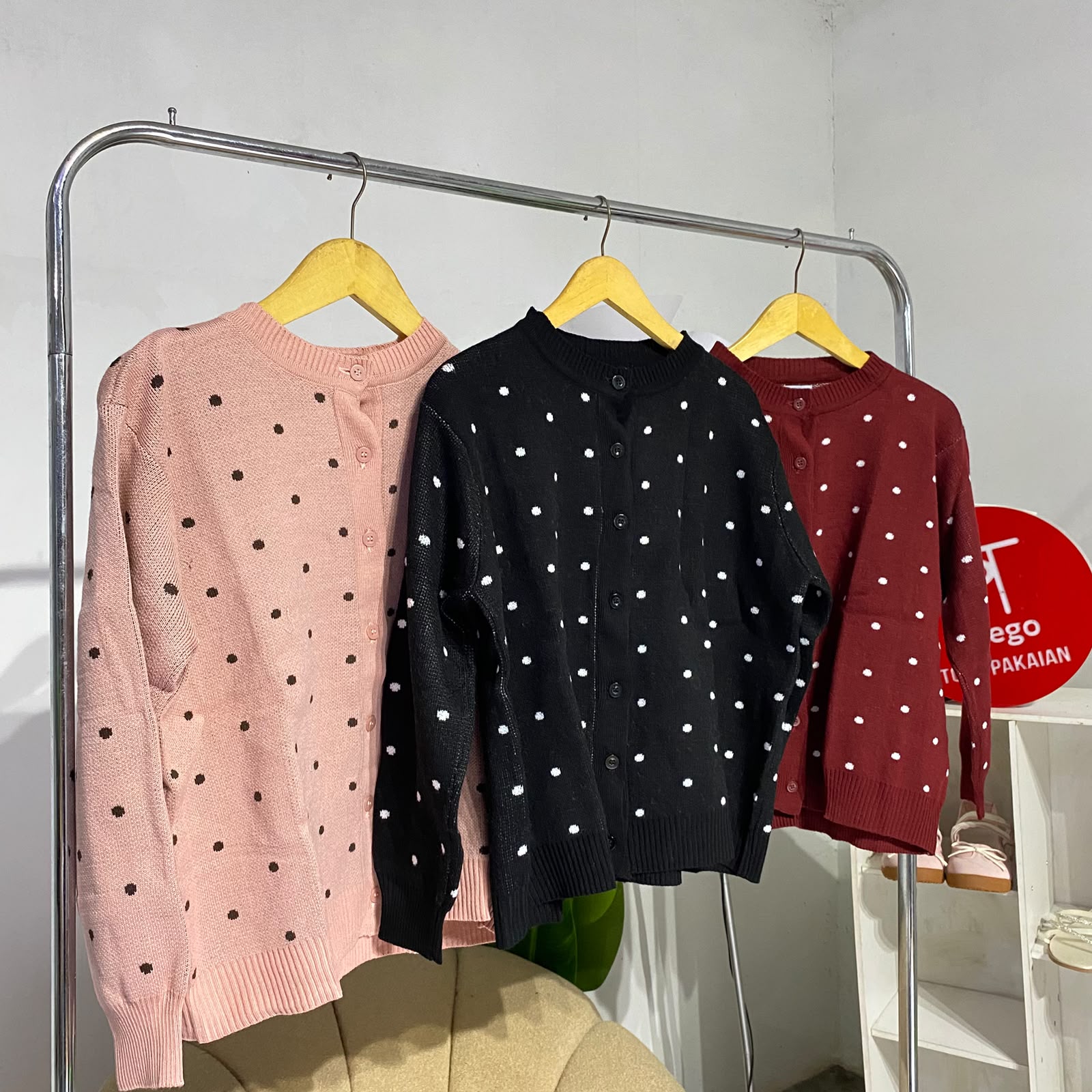 Sweater cardigan knit pilkadot  wanita Bigsize