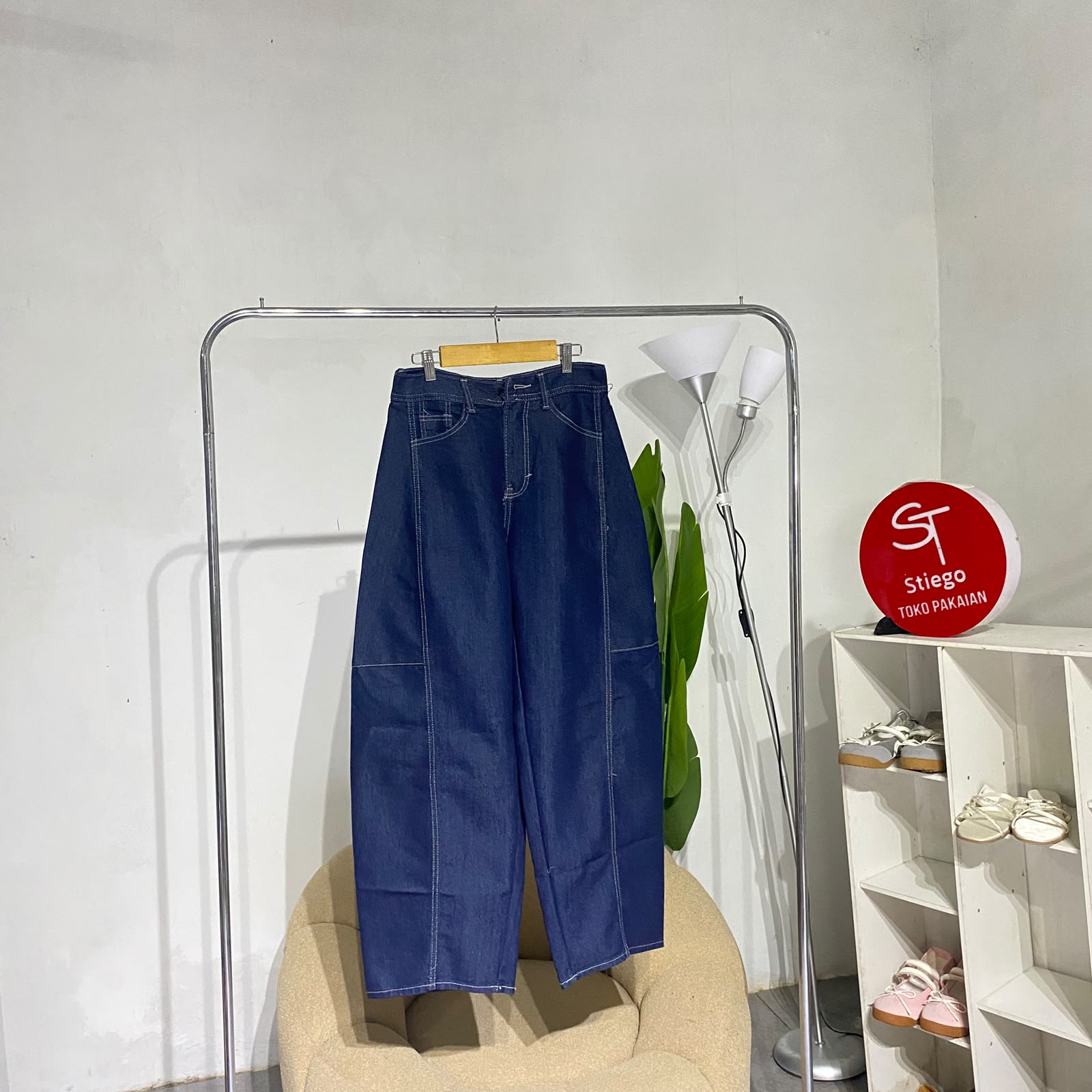 celana wanita jeans Barrel denim